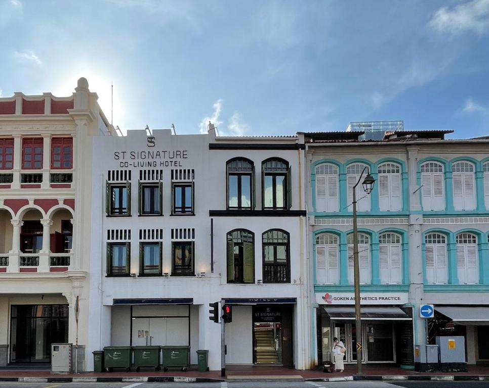 Image of  ST Signature Chinatown 