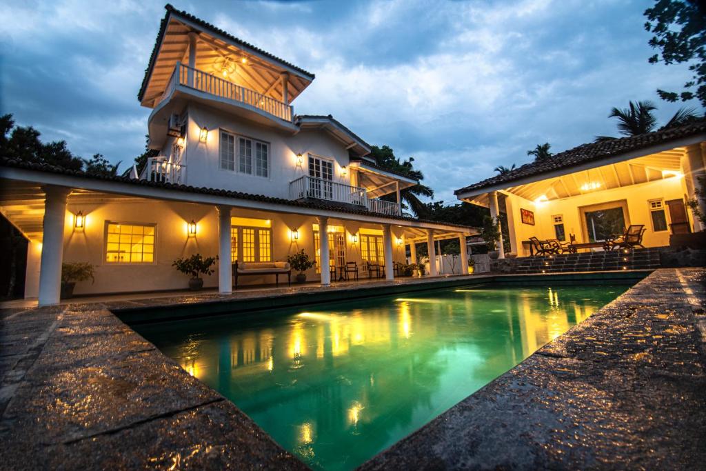 Image of  The Villa By R 