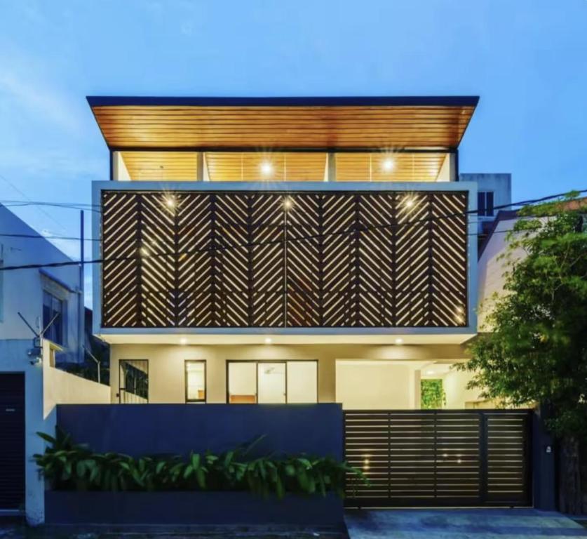 Image of  Lady Lavinia Residence 