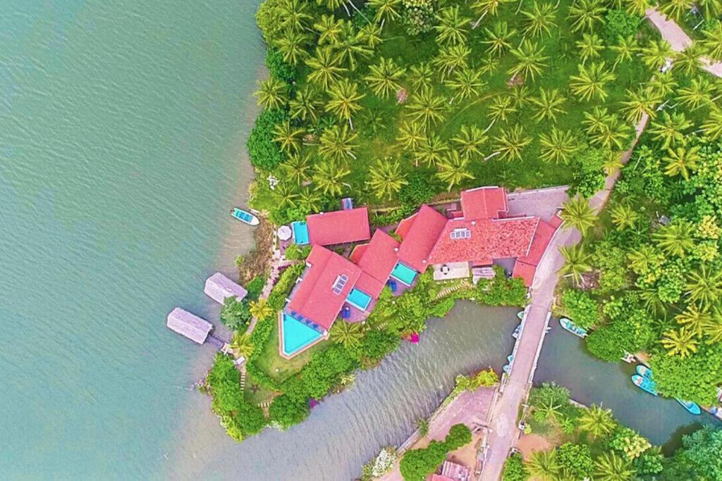 Image of  Waterland 