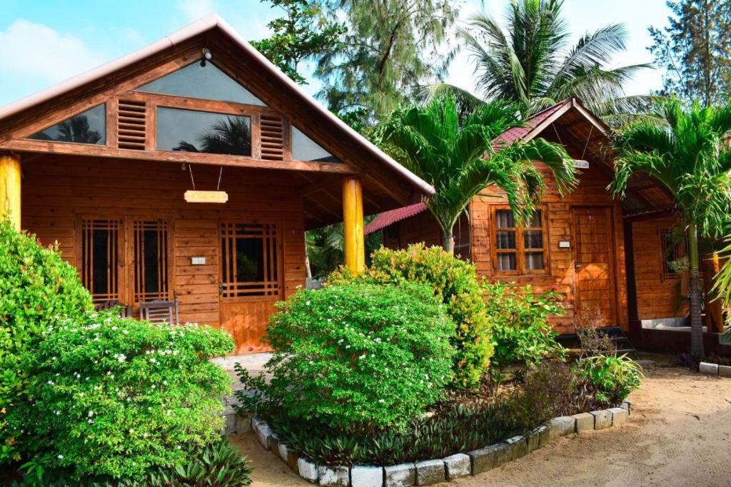 Image of  Mithra Paradise Beach Hotel 