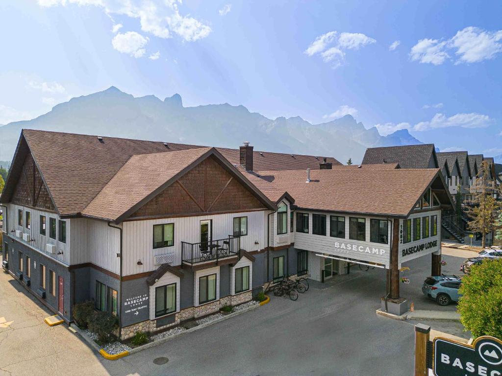 Image of  Basecamp Lodge Canmore 