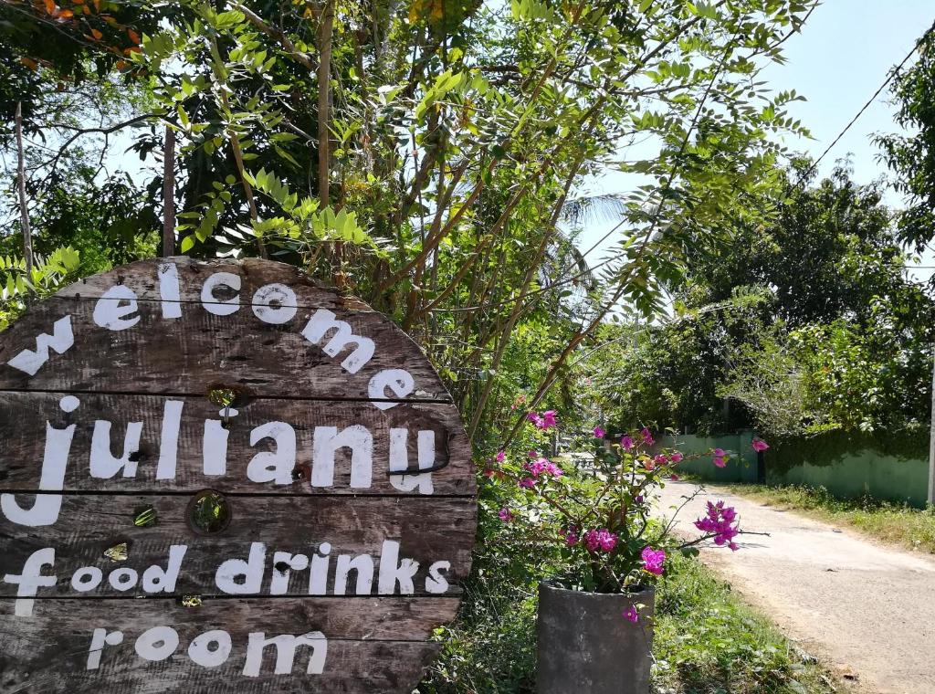 Image of  Julianu 