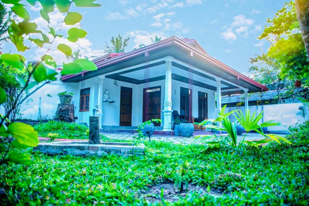 Image of  Tropical Dream Villa Habarana 