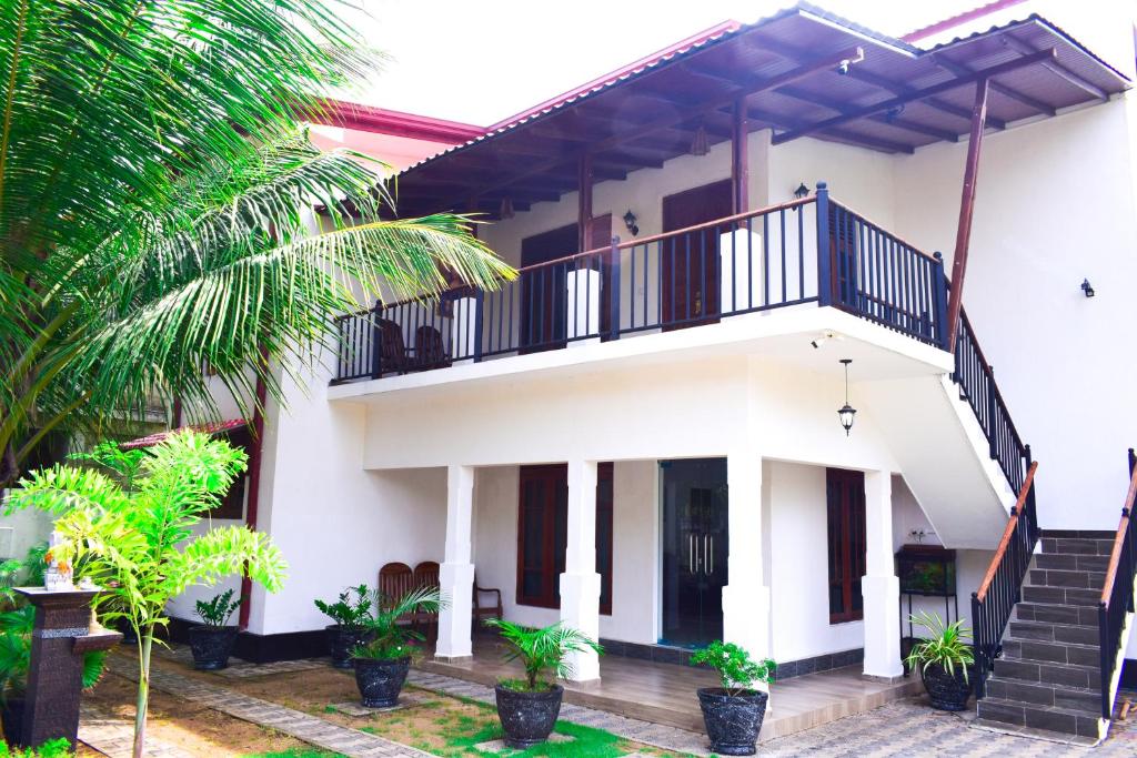 Image of  Parallel villa 