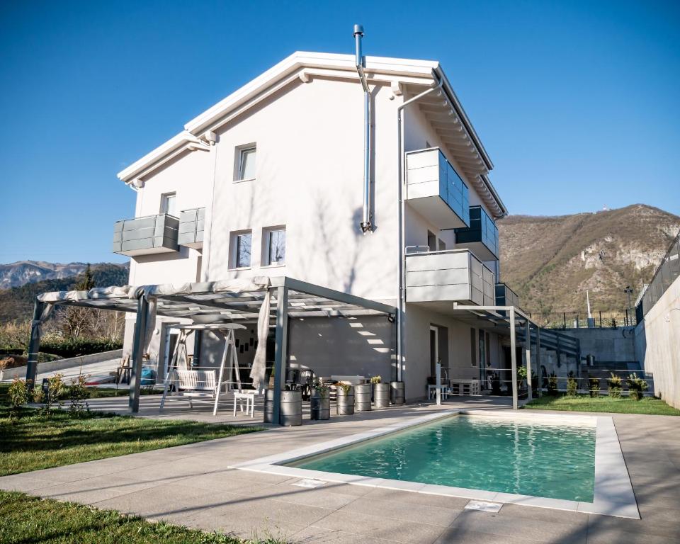 Image of  Pove 2.4 Hotel 