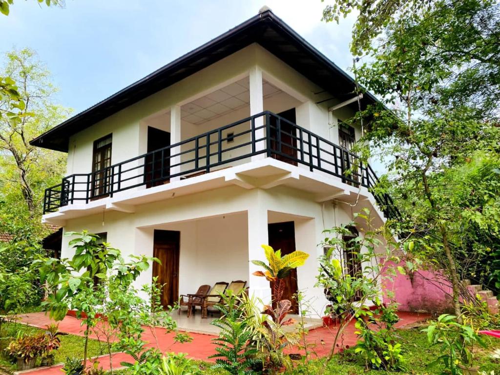 Image of  Weaver Bird Villa 