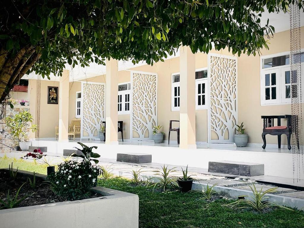 Image of  Runway Residence 