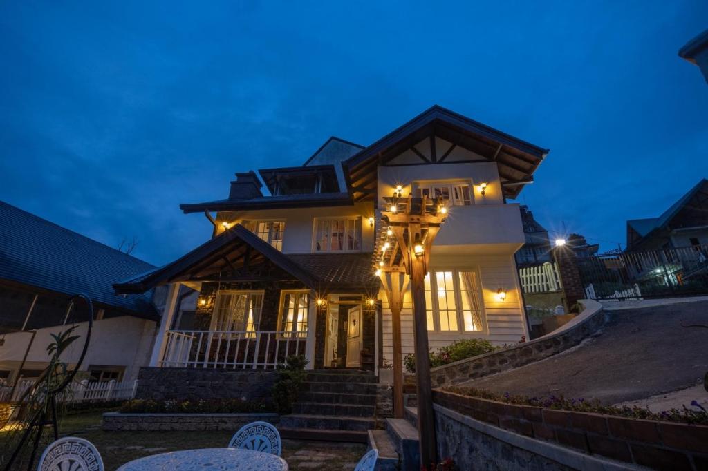 Image of  The Tapherini Bungalow 