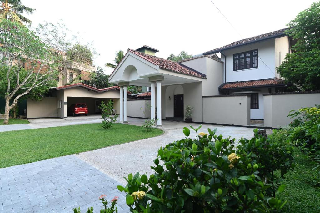 Image of  Serene Manor 